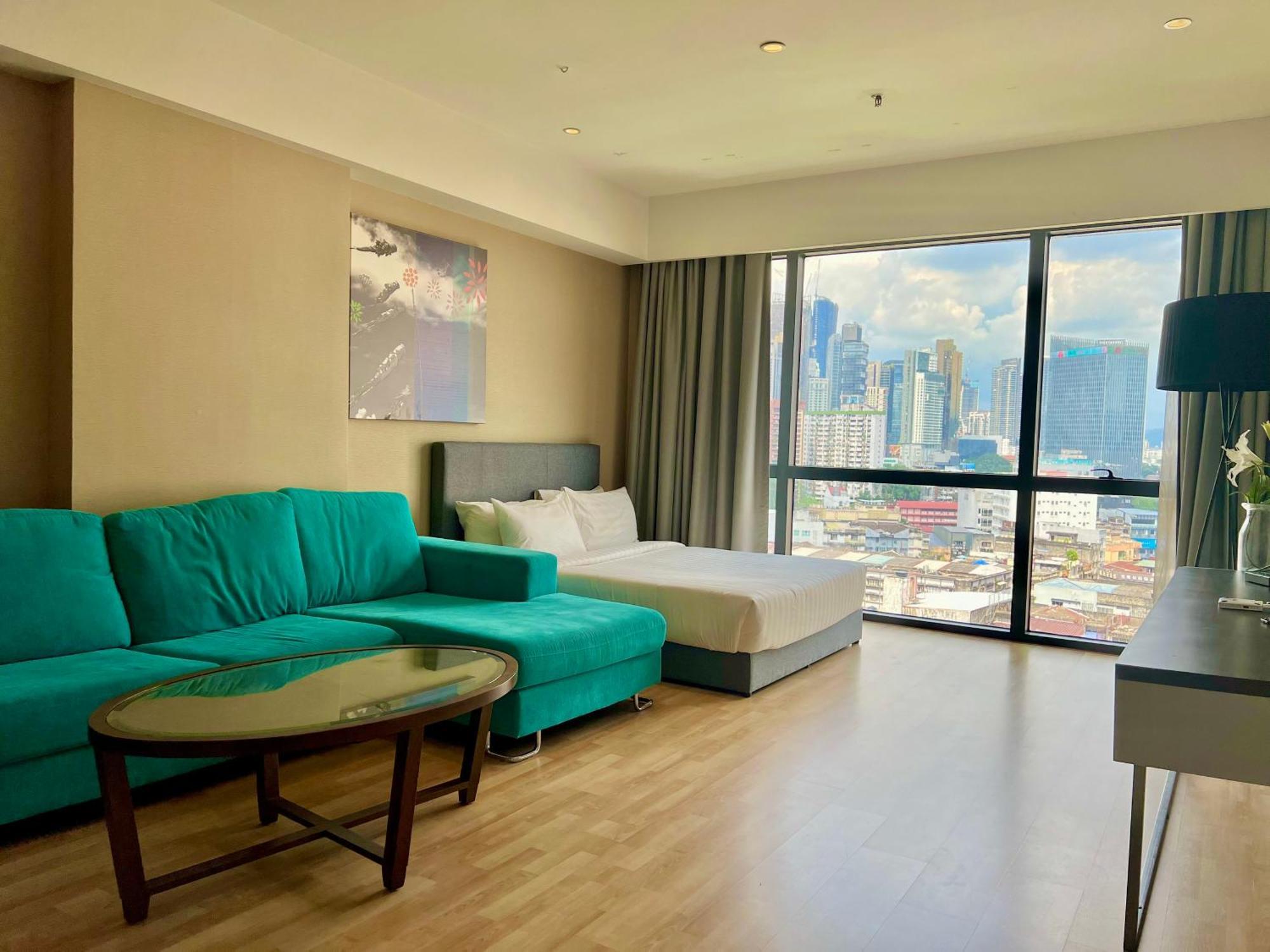 Infini Suites@ D'Majestic Place Куала Лумпур Стая снимка